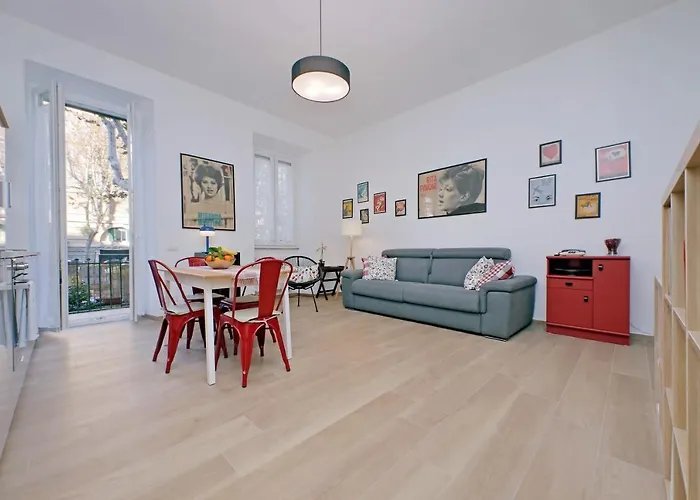 Ych-Brand New Vatican Flat With Terrace