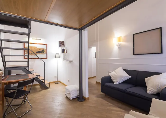 Spanish Steps Frezza Loft