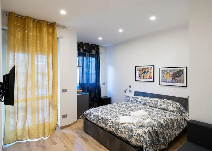 La Dolce Vita Rooms