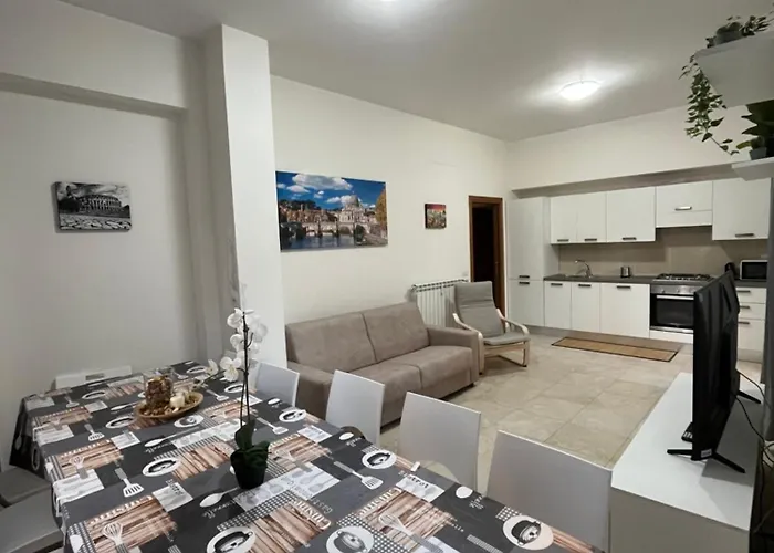 Monti Royal Apartment