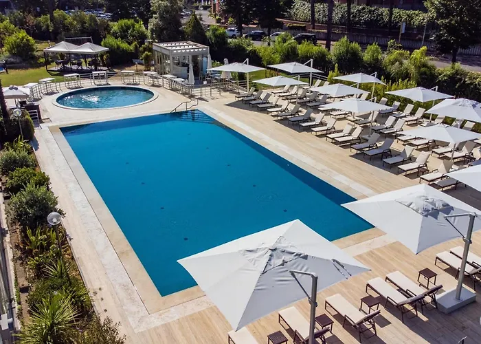 Holiday Inn Rome - Eur Parco Dei Medici, an IHG Hotel