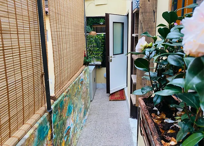 Penthouse In Exclusive Borgo Pio District