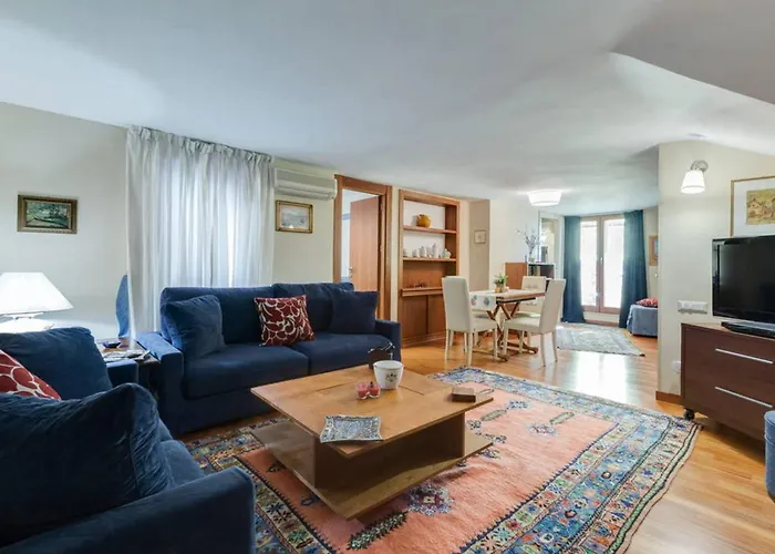 Le Petite Resort B&B