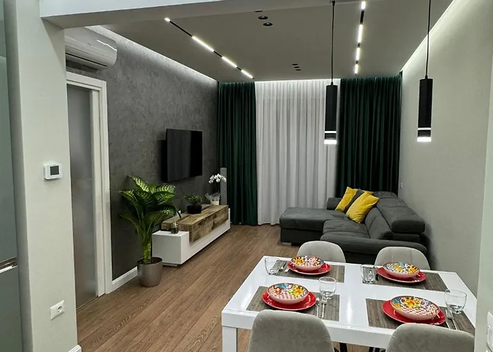 Sole Roman House