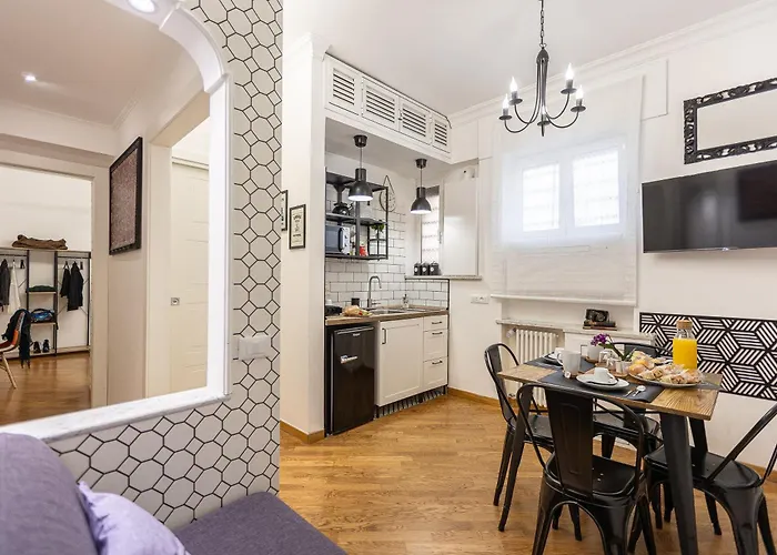 Khris Home Apartments - Trastevere Parini