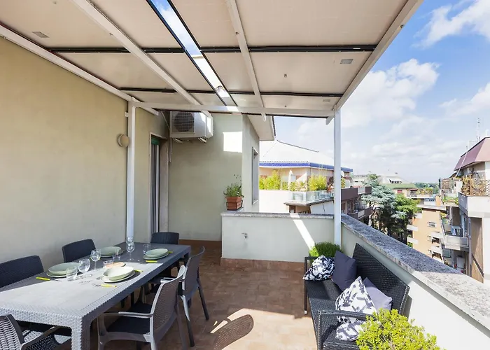 Saint Peter View Penthouse By Rental In Rome