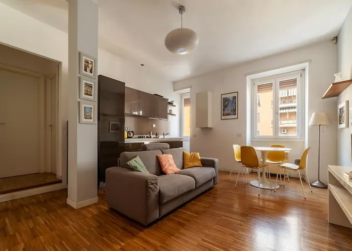 Chic Stay At Magnagrecia Rome Apartment