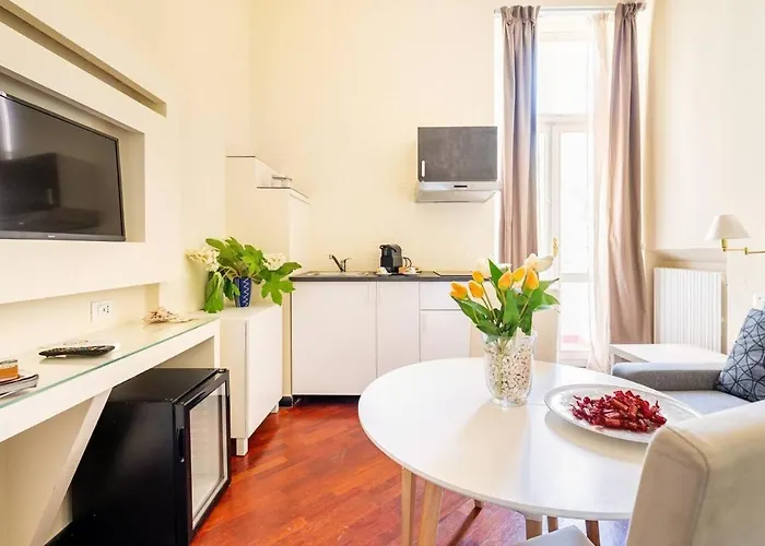 Piazza del Popolo sweet rooms