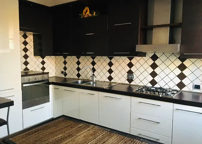 Roma House Alessandrino Apartment