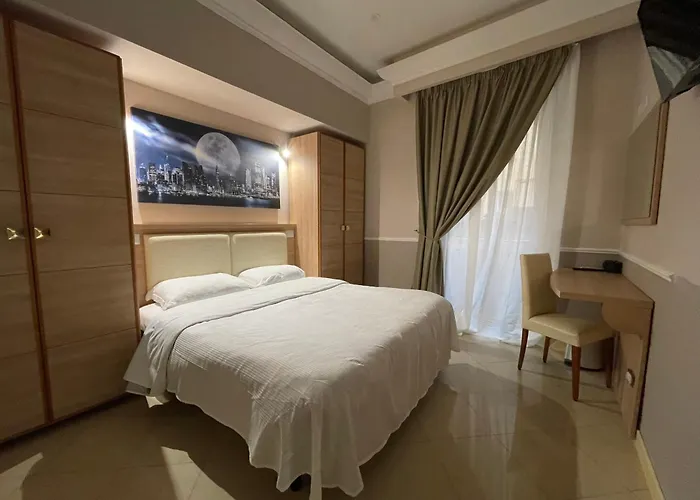 Spqr Suite House