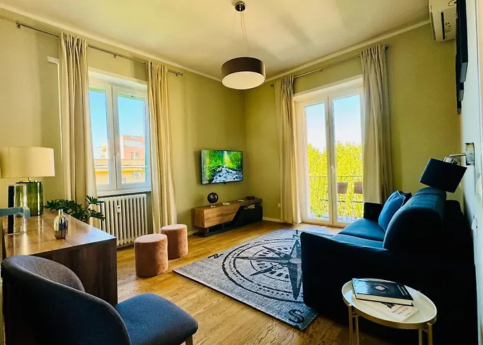 The 7Th Apartment
