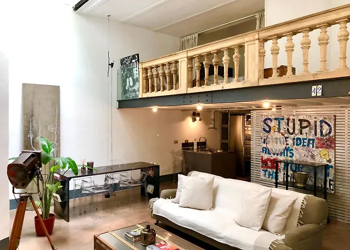 Stylish Duplex Apartment With Private Terrace