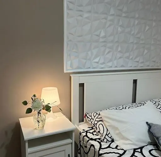 Caroline Home