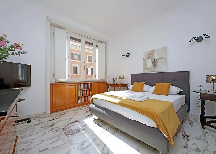 4Bnb - Spacious Gracchi Apartment