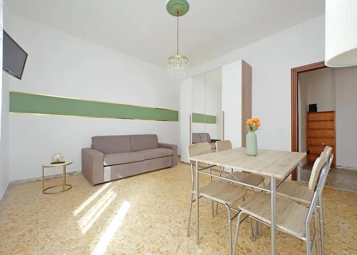 Golden Apartment