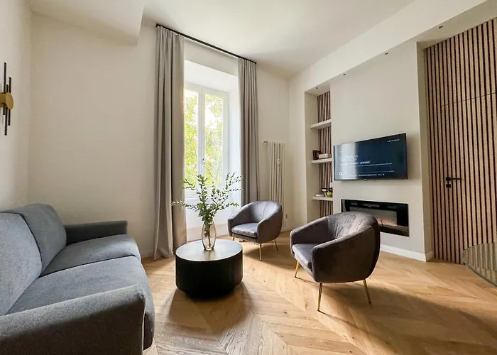 Vatican Boutique - 2 Bedroom Apartment - Trilocale