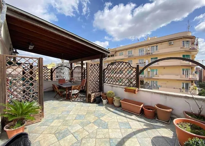 Delizioso Appartamento Con Terrazza In Rome