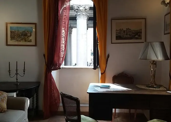 L\'antica dimora con splendida vista sul Pantheon