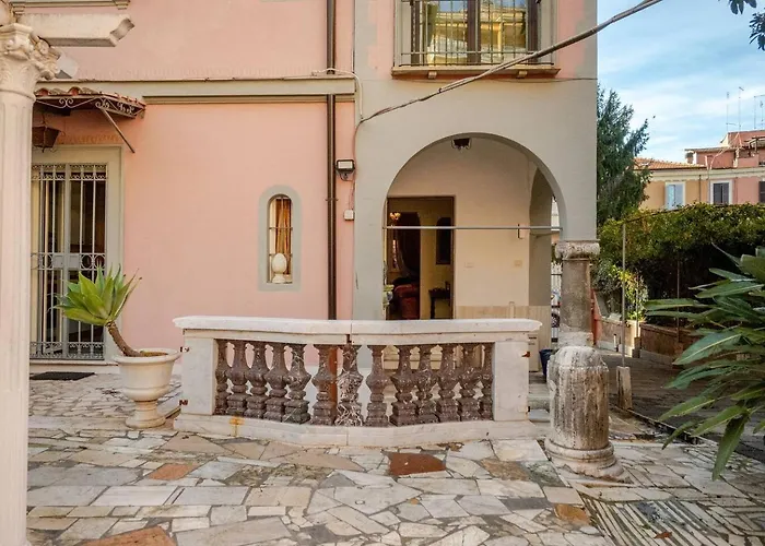 Parcheggio Privato - Villa Liberty Roma Centro