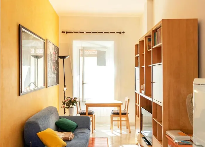 Bright And Cozy Apartment In Heart Of Ponte Milvio