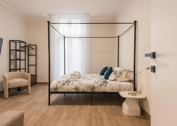C3 Top Class Apartment, 2 Camere Da Letto, 2 Bagni, Giardino Distante 15 Minuti A Piedi Da Fontana Di Trevi
