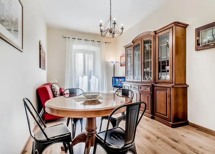 Elegant Flat In Front Of Vatican Museum