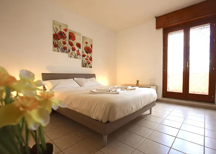 Manuela Holiday House