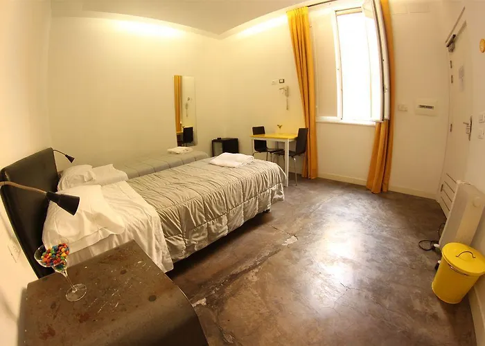 The Yellow - Hostel