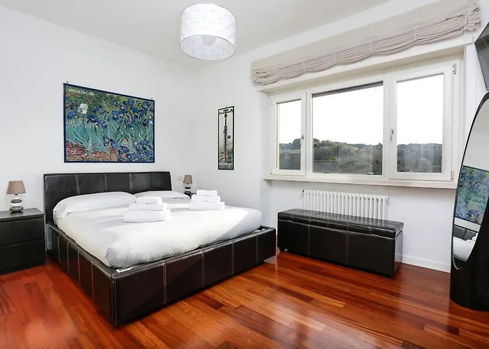 St. Peter Terrace Apartment