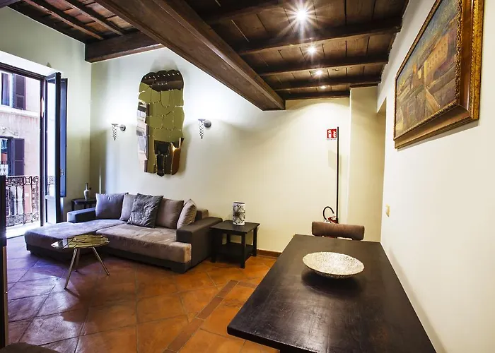 Crispi Apartment