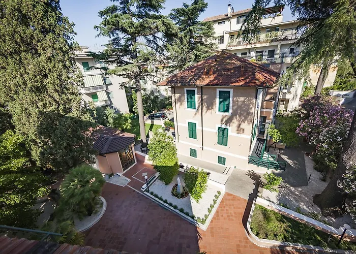 Villa Aurora