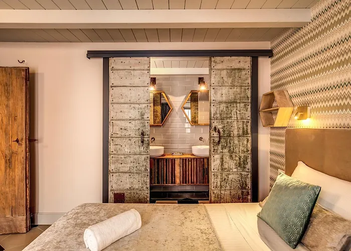 Decharme Apartment With Terrace In Monti