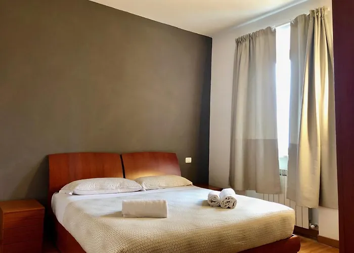 Candia Bright Vatican Apartment