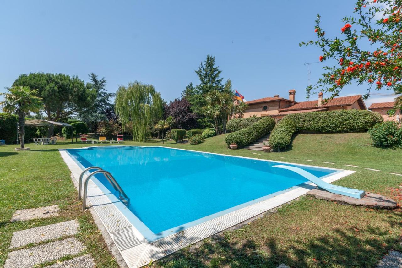 Relais Villaggio Azzurro Hotel Rome