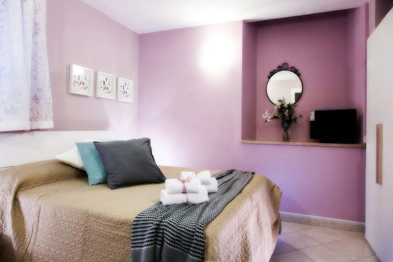 Bed & Breakfast La Chiostrina Rome