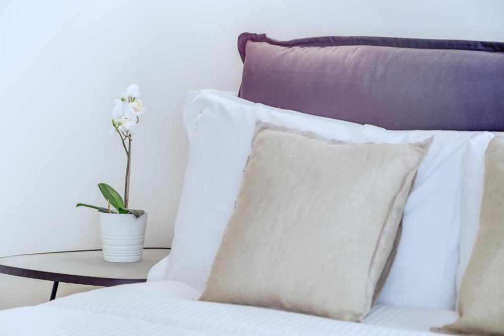 Apartment Iflat Trevi's Sweet Paradise