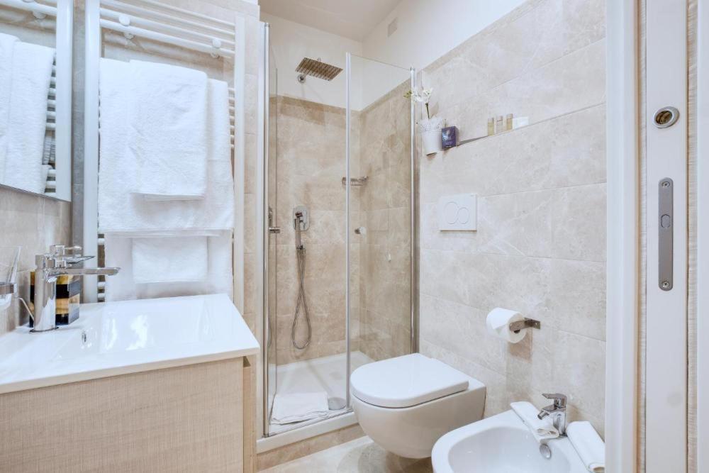 Apartment Iflat Trevi's Sweet Paradise *