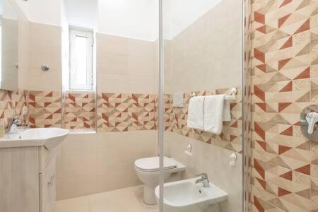 Iflat Lovely And Bright 2 Bed Flat Near Termini