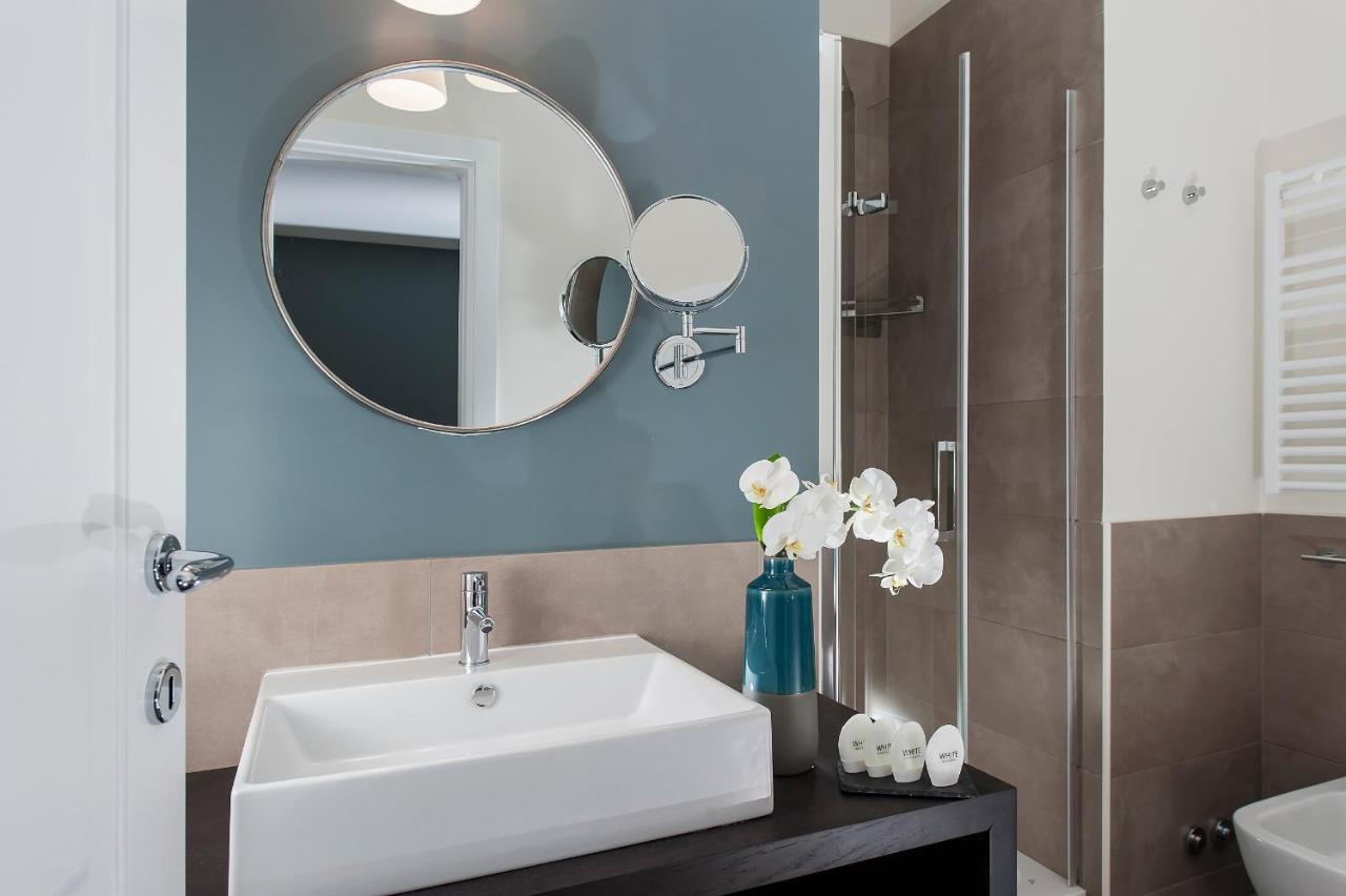 Charme 308 Roma