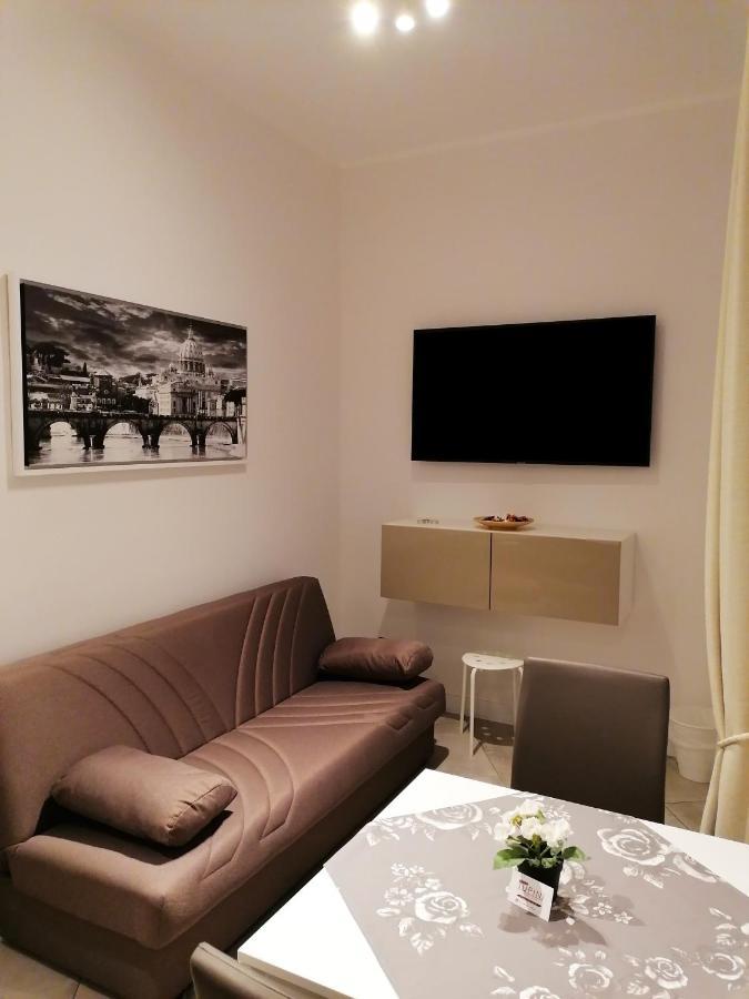 Residenza Tupini, S.pietro Guest house *