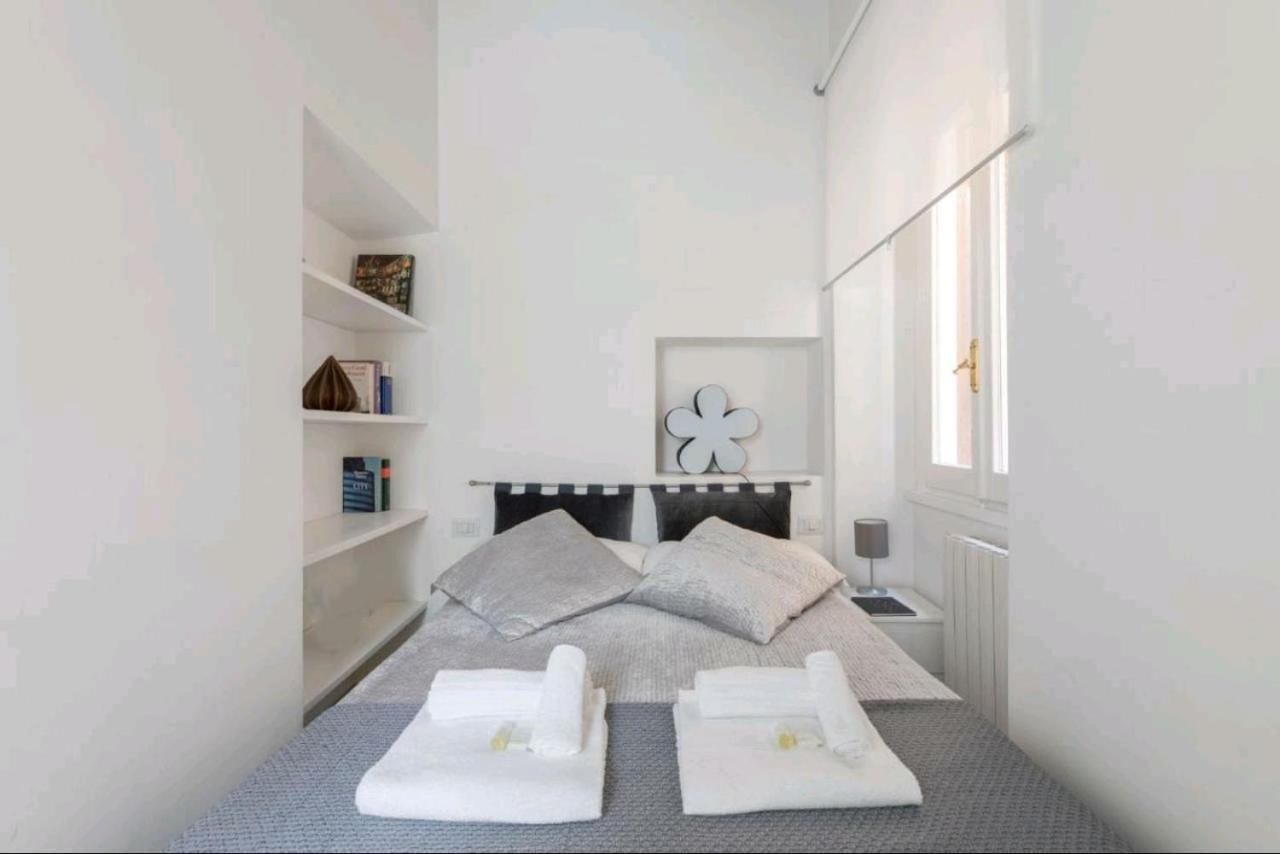 Spanish Modern Apartament Rome