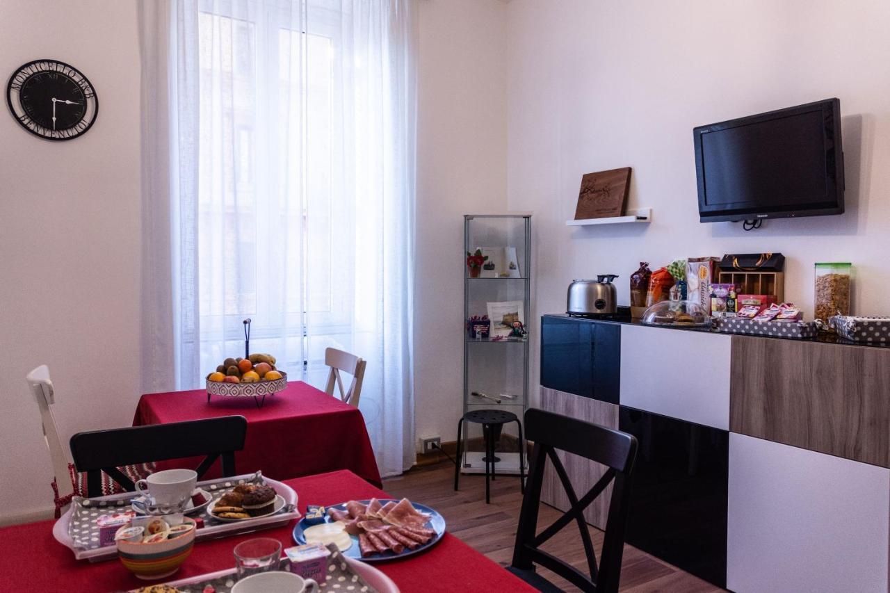Via Cavour 3* Roma
