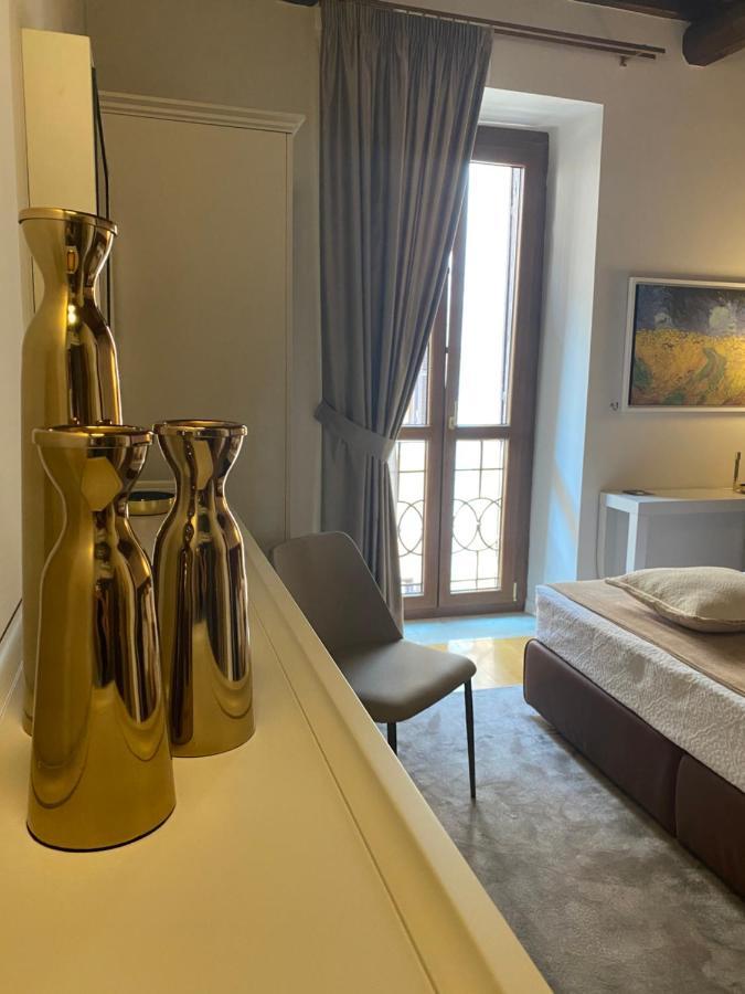 Condotti Guest house 2*