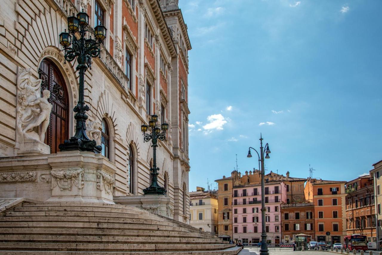 Cozy Parlamento Apartment Rome