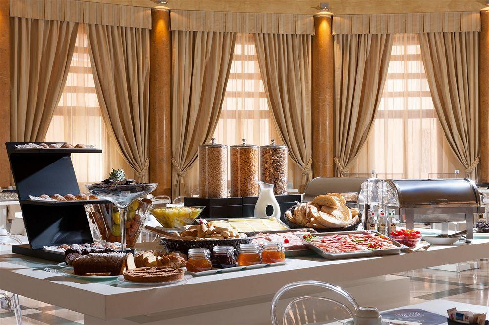 Hotel Th - Carpegna Palace Rome
