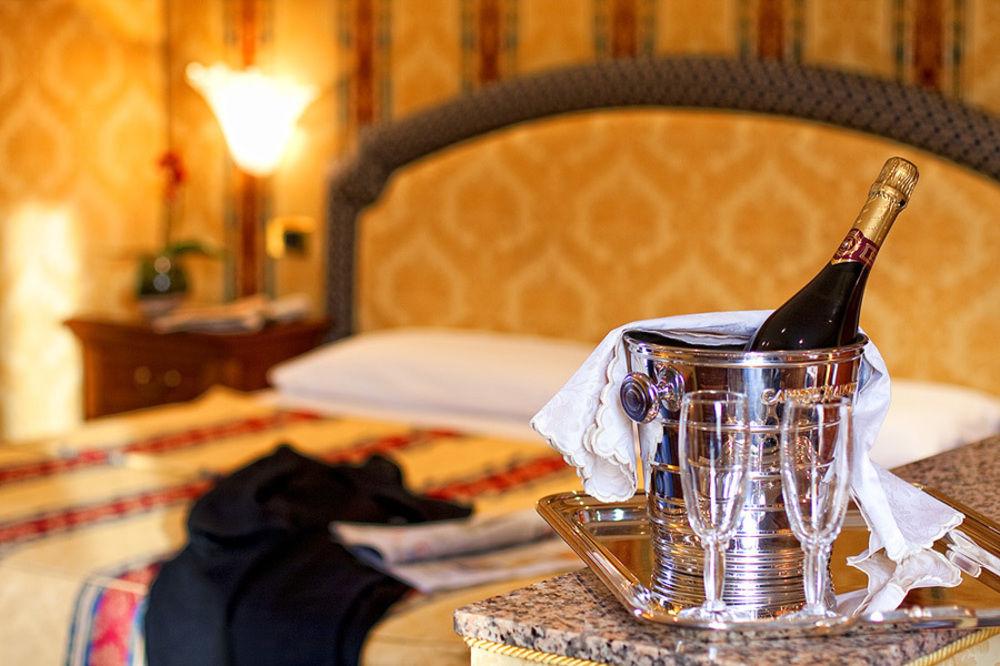 Hotel Raffaello - Sure Collection By Western Rome