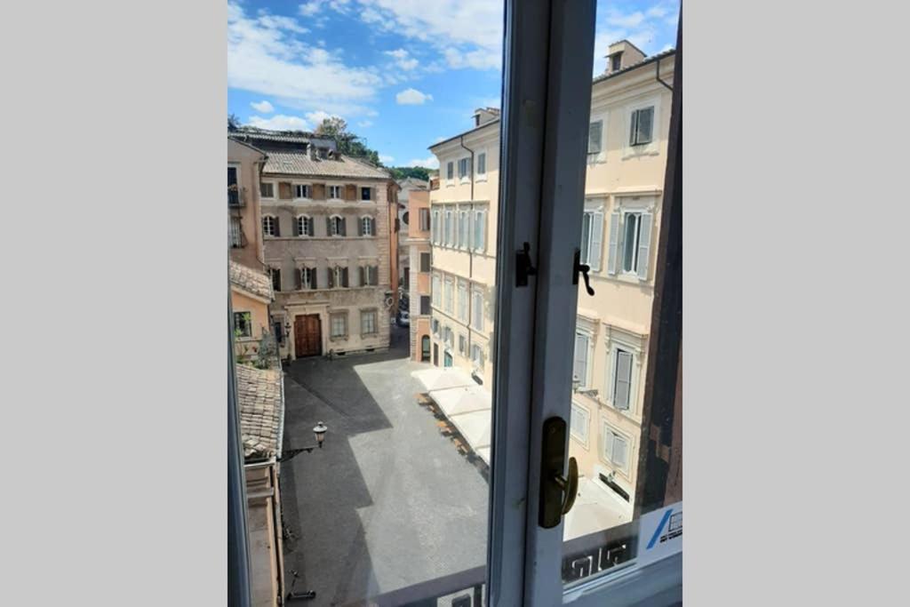 Apartment Sweet Granny S House Close To Campo Dei Fiori