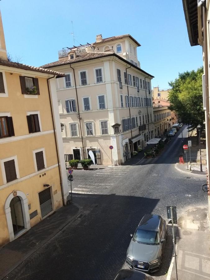 Apartment Easy Holidays - Laterano Rome