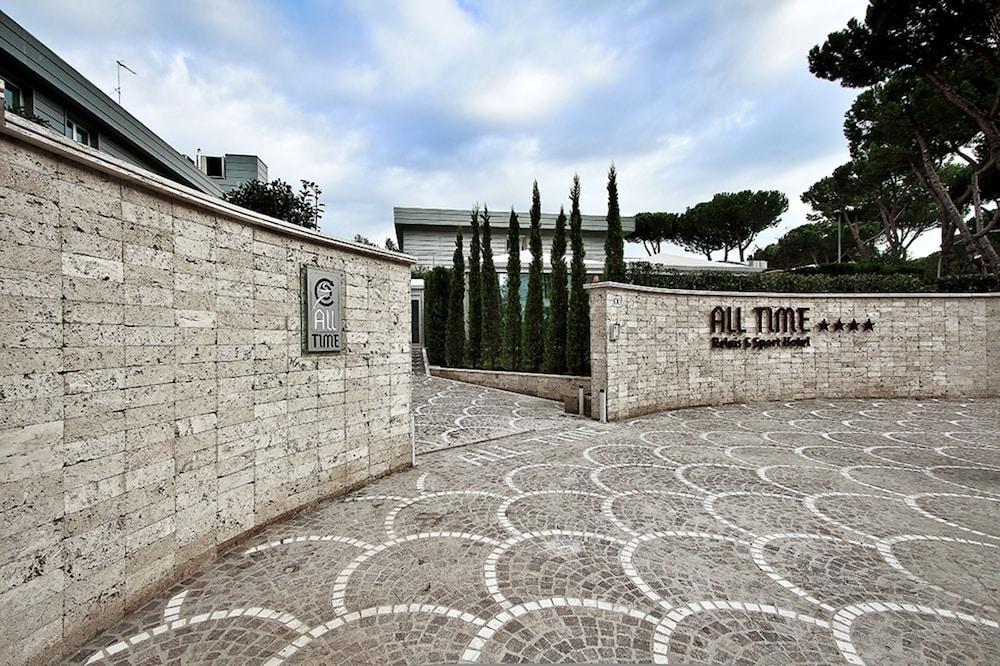 Time Relais & Sport Hotel 4*