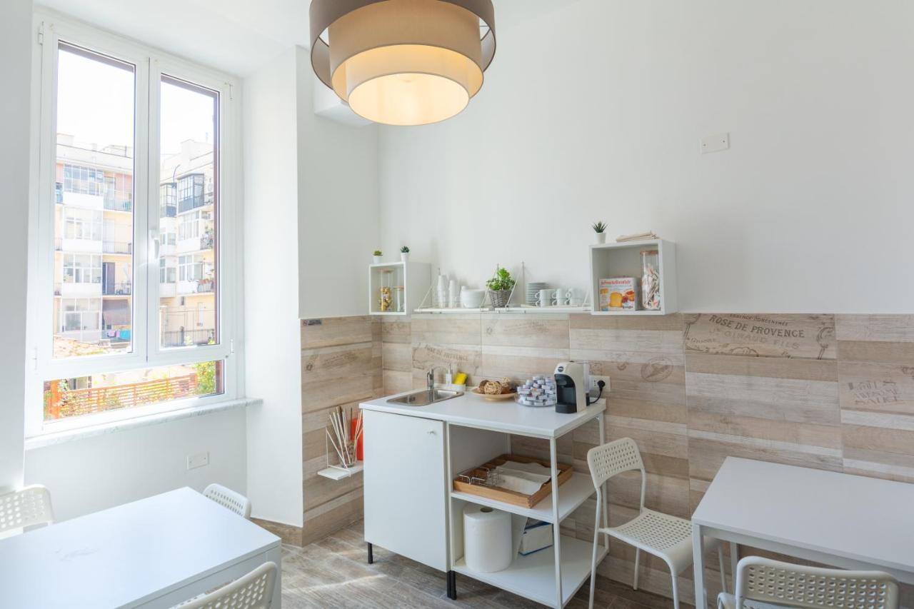 Affittacamere Shine House